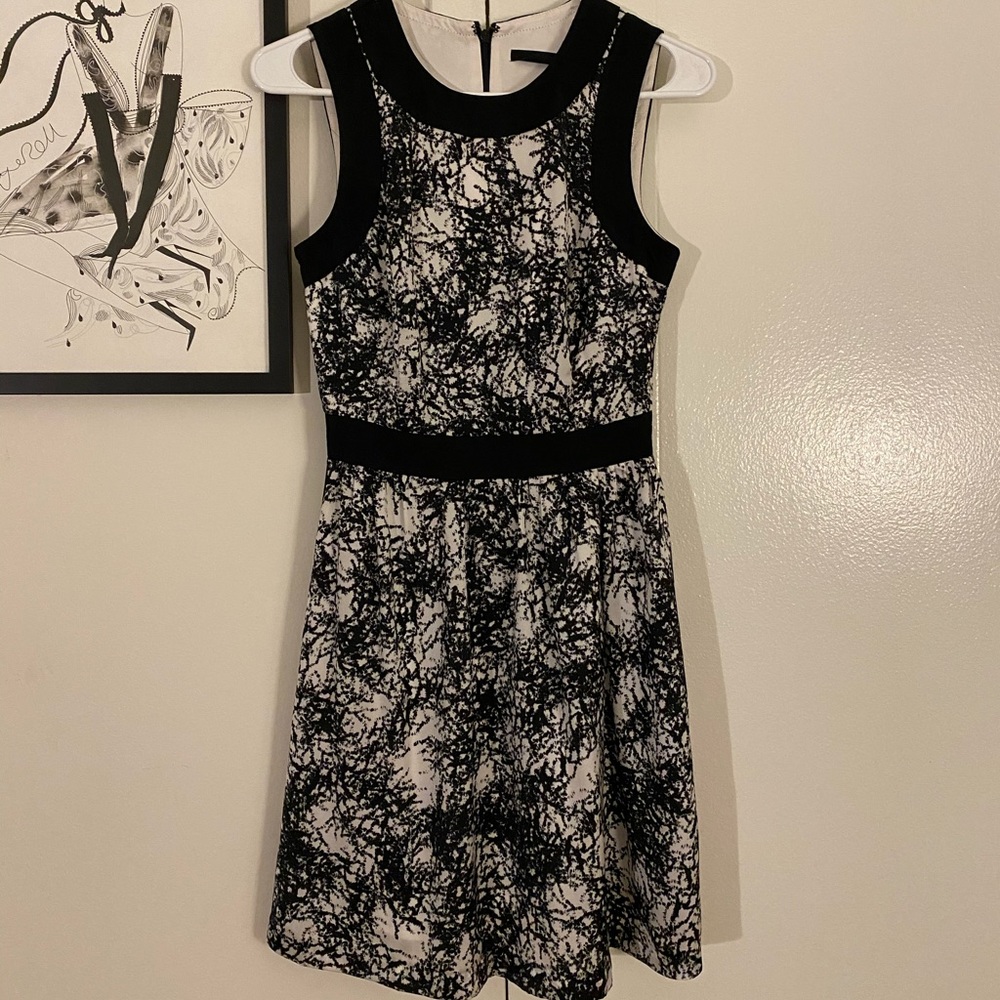 Kensie black and white dress